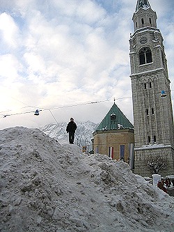 La neve in centro a Cortina d'Ampezzo