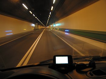 Nel tunnel del Monte Bianco