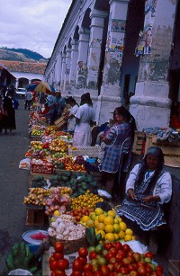 Mercato Indio a Otavalo, in Ecuador