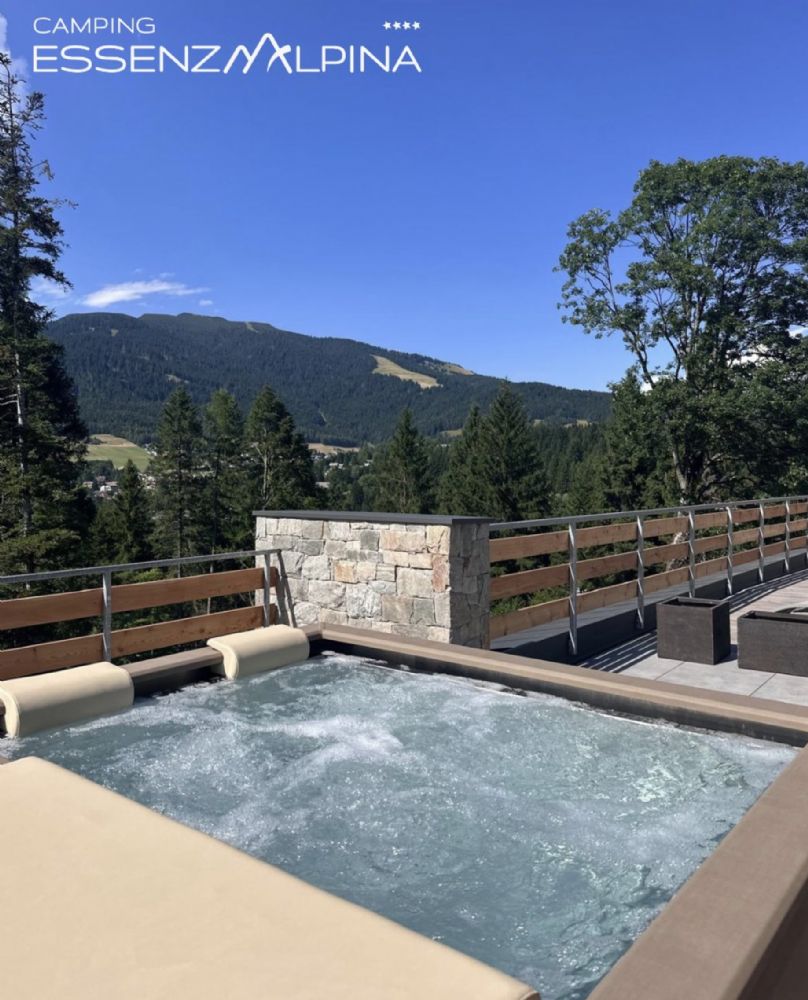 Nuova terrazza solarium con Airpool!