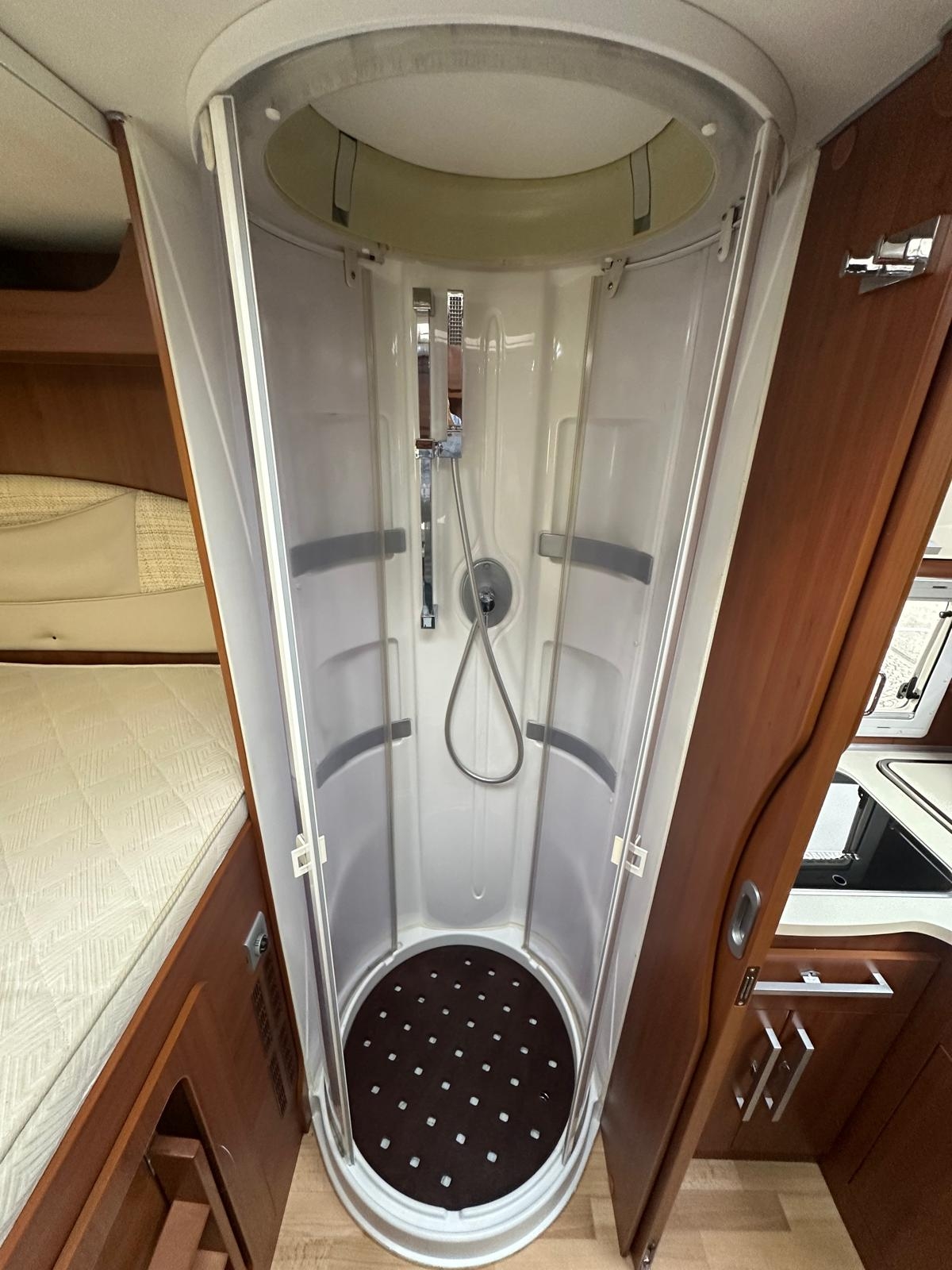 K Yacht 87
