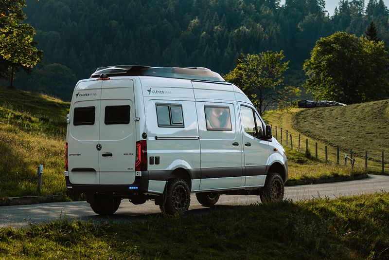 Clever Vans Ultima Line