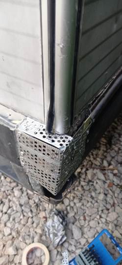 restauro ricostruzione paraurti camper Laika Laserhome 560