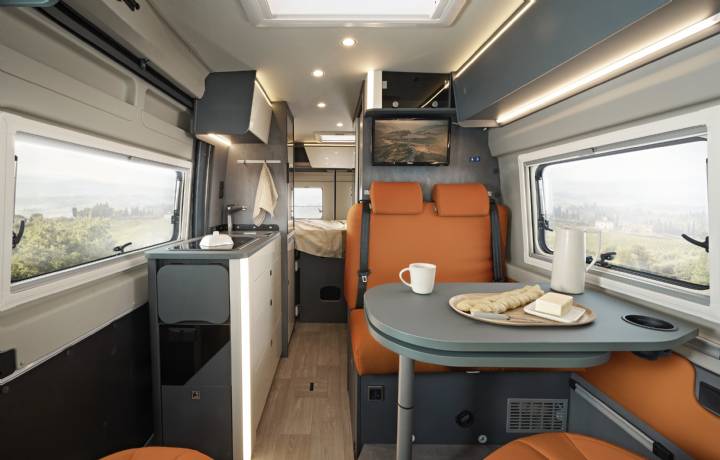 Laika Supremo CV 60 Capri con interni "Noto"