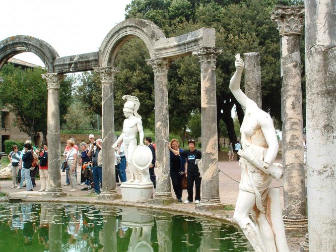 0007%20Villa%20Adriana.JPG