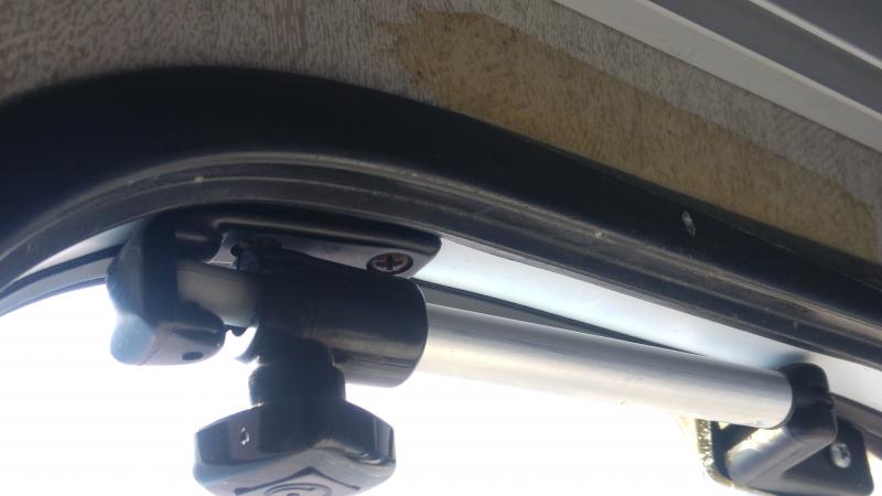 Braccetto lato destro