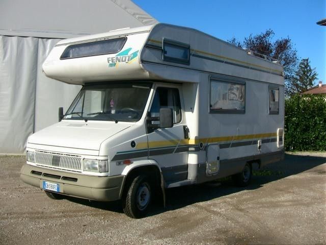 2bb7eec0-23fa-43a6-aead-b8e4f09b63e1_iveco-daily-camper-fiat-ducato-2500-aspirato-6-posti-letto.jpg