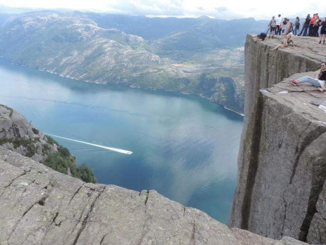 34_33_Preikestolen.JPG
