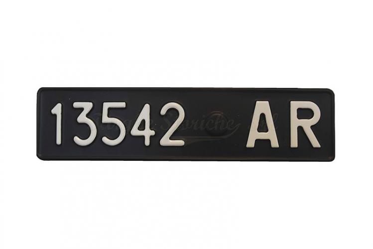 4-targa-auto-anteriore-in-alluminio-plastificato-fino-al-1962.jpg