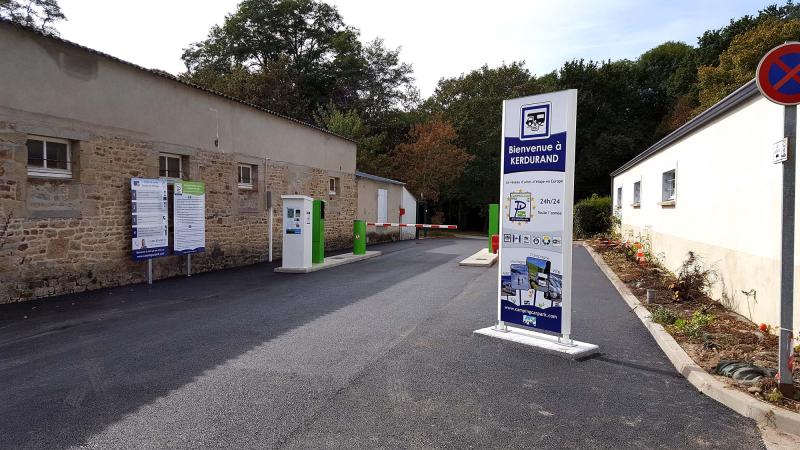 56-riantec-kerdurand-lorient-aire-etape-camping-car-park-2-2.jpg