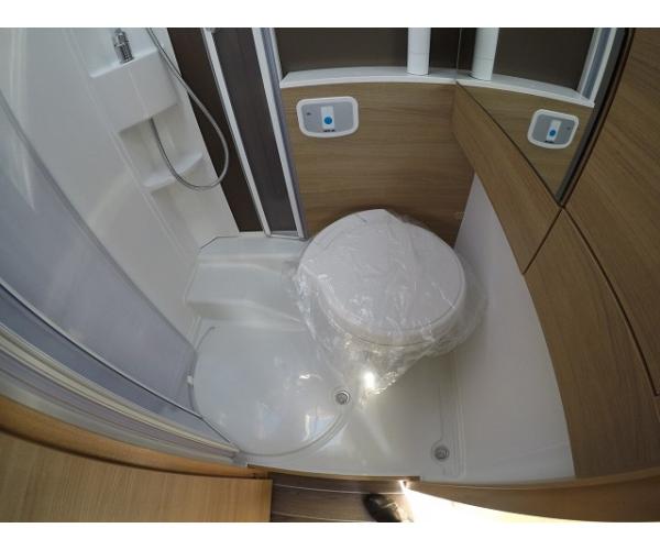 Adria%20(18)-1200x1000w.jpg