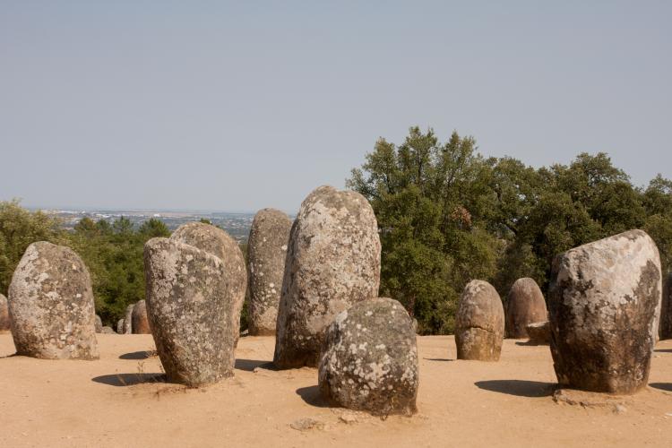 Cromeleque%20dos%20Almendres.jpg