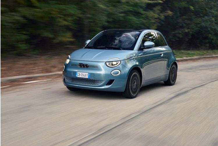 Fiat-500e-1-1.jpg