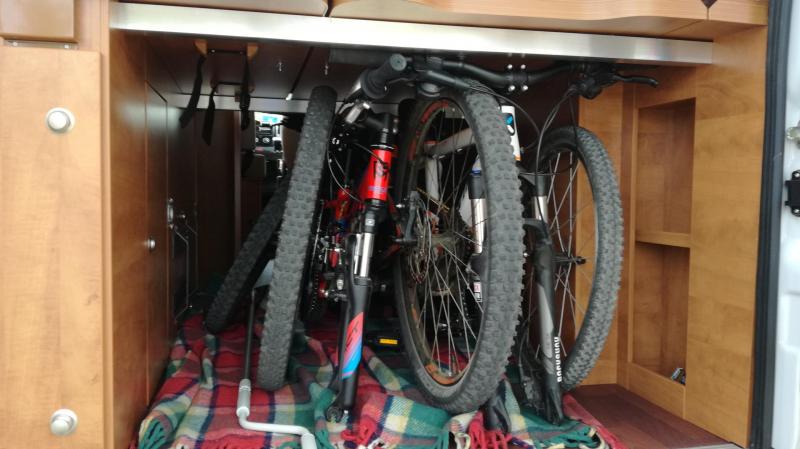 Garage%20MTB.jpg