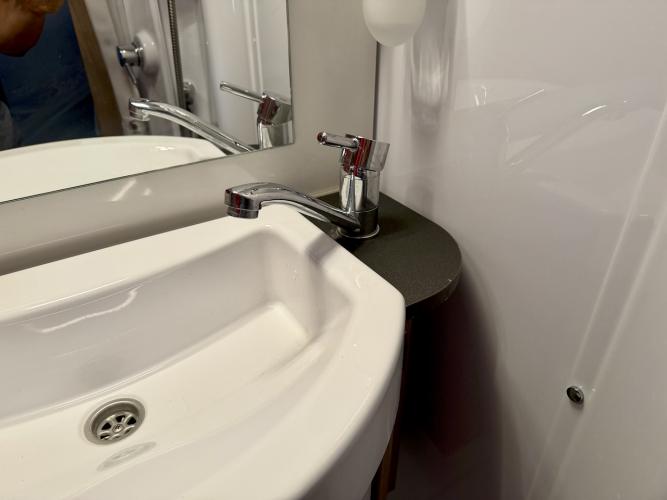 Rubinetto%20Bagno%20premodifica1.jpeg
