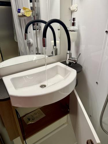 Rubinetto%20Bagno14.jpeg