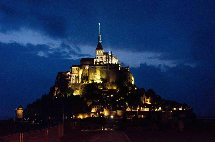 Tour%20Francia-286-Mont%20San%20Michel.jpg