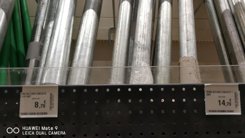Tubi%20acciaio%20zincato.jpg