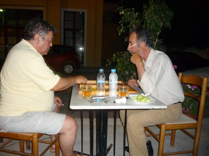 backgammon%20a%20katakolo%201.jpg