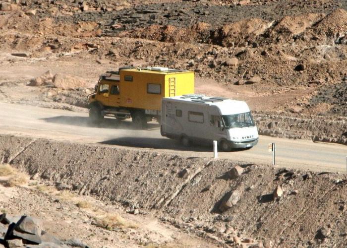 camper-e-fuoristrada-in-algeria-djanet-illizi.jpg