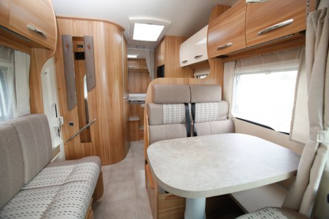 chausson-flash-c614e.jpg