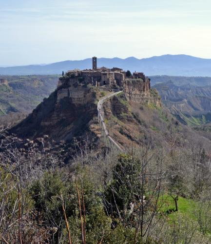 civita%20di%20bagnoregio.jpg