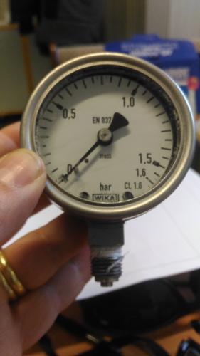 manometro.jpg