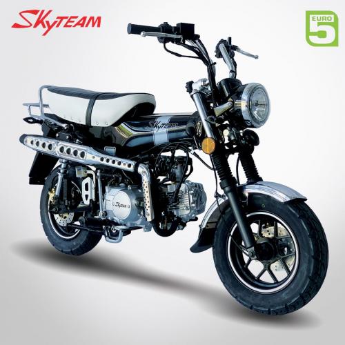 moto_homologu_e_vintage_skyteam_dax_125_noir_-_vue_avant_droite_-1-_1.jpg