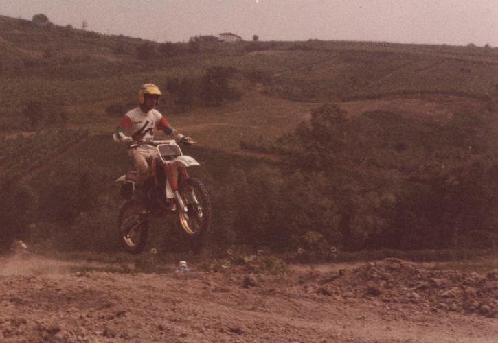 motocrossold.jpg