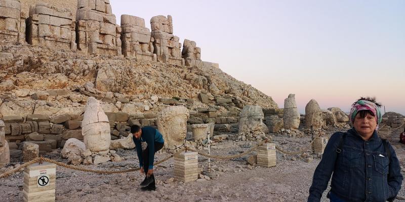 nemrut330.jpg