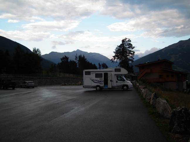 Parcheggio Località 