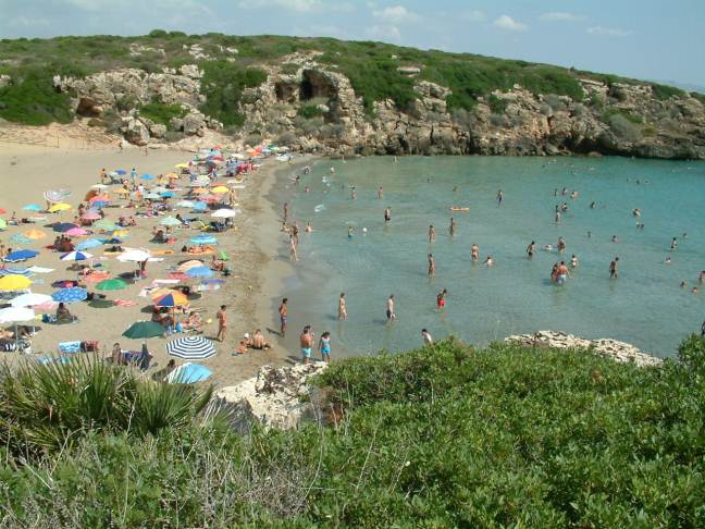 La spiaggia di calamosche (sicilia)