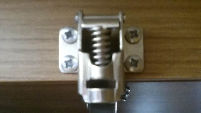 cerniera parte interna armadio