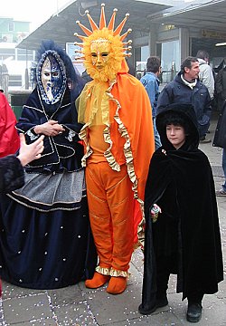 La Luna ed il Sole, all'imbarco