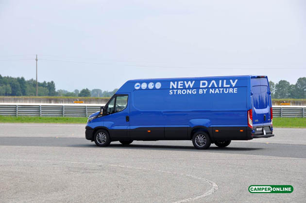 Nuovo_Iveco_Daily_08