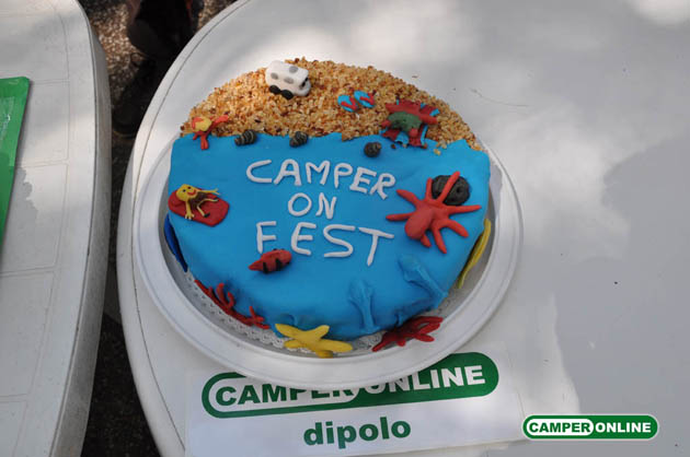 CamperOnFest-2015-Torte031