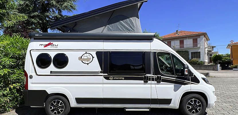 Video CamperOnTest: Malibu Van 600 DBK Charming GT Skyview Family-for-4